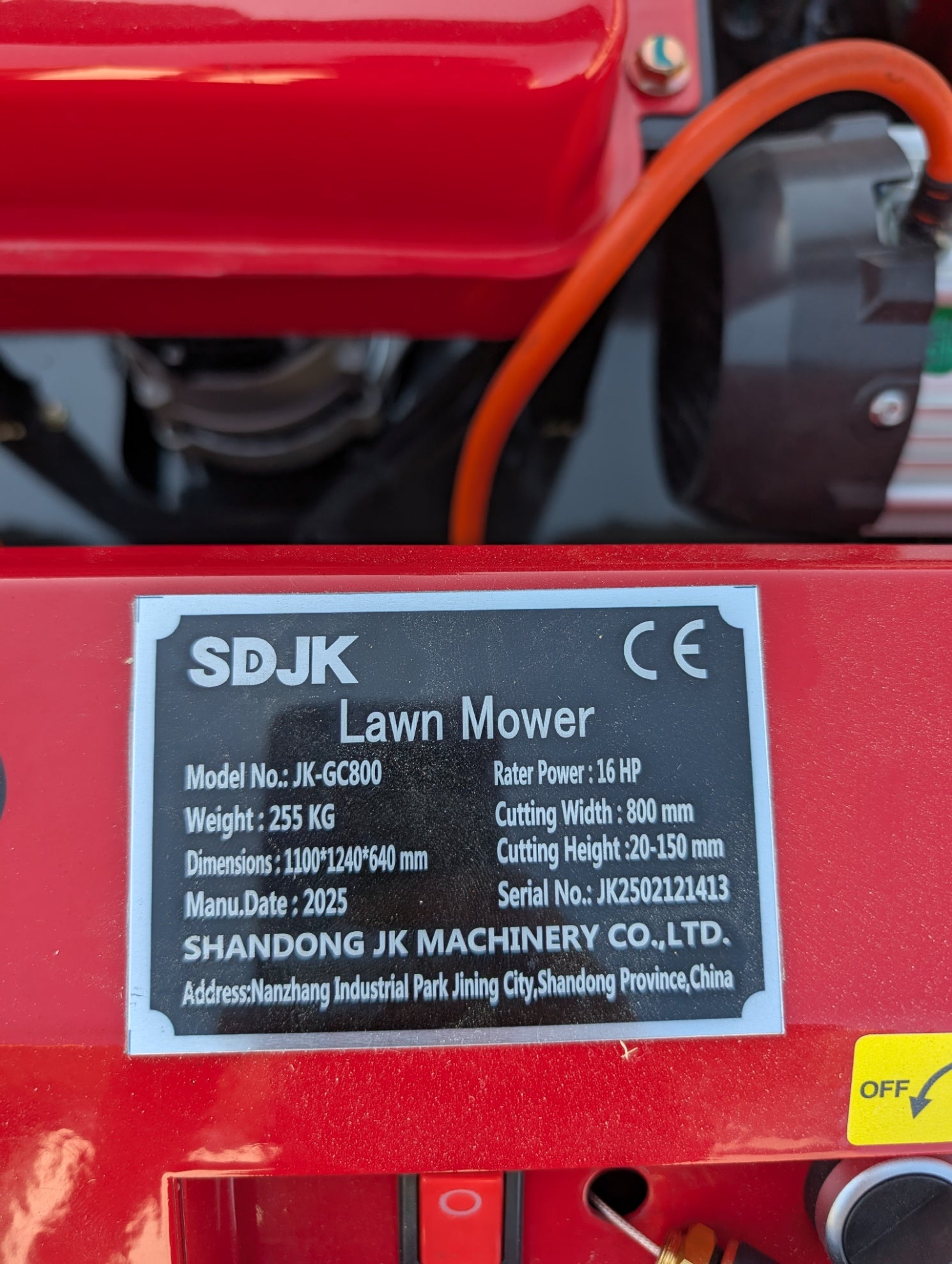 Ďiaľkovo ovládaná kosačka JK-GC800